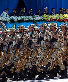 Iran pochwalił się sprzętem wojskowym podczas defilady