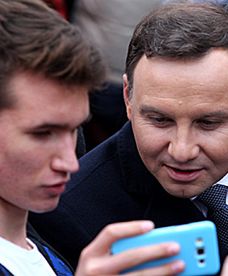 Prezydent Andrzej Duda chętnie rozmawia z internautami