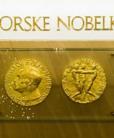 Pokojowa Nagroda Nobla 2016. Kto faworytem bukmacherów?