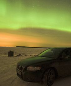 Niesamowite barwy zorzy polarnej