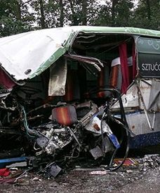 Zderzenie autobusu z cysterną koło Włocławka