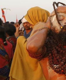 Wielkie Święto Dzbana Maha Kumbh Mela w Indiach