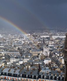 Tęcza nad Paryżem