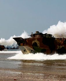 Ćwiczenia wojskowe na plaży Korei Południowej
