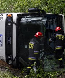 Wypadek autokaru z przedszkolakami