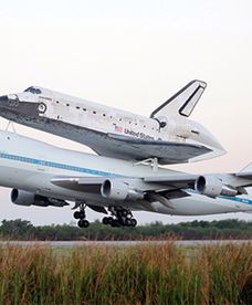 Ostatnia droga promu Discovery