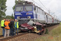 Wypadek na przejeździe kolejowym w Gryźlinach