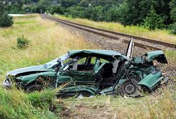 Auto wjechało pod pociąg w Redzie