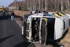 Wypadek busa z młodzieżą