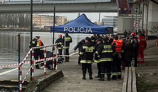 Auto wpadło do Odry