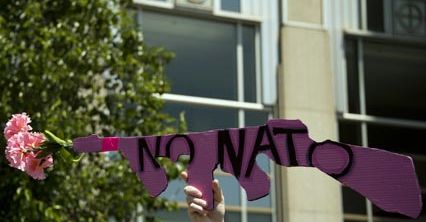 Protesty przed szczytem NATO