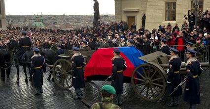 Czesi żegnają Vaclava Havla