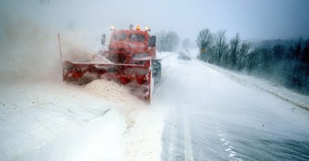 Egon nad Polską. Trudne warunki drogowe