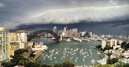 Czarne chmury nad Sydney