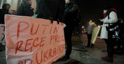 Pikieta przed ambasadą Rosji w Warszawie