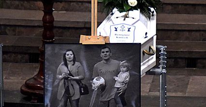 Tłumy w kościele