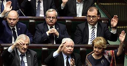 Co posłowie przegłosowali nocą
