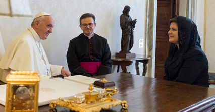 Papież przyjął na audiencji premier Beatę Szydło