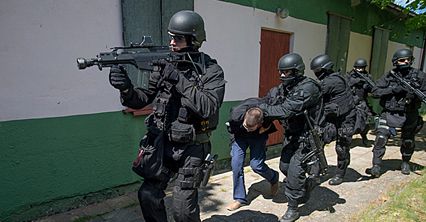 Kontrowersyjna ustawa o terroryzmie