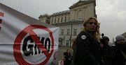 Protest przeciw GMO przed Pałacem Prezydenckim