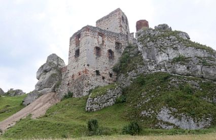 Odkrycie w ruinach zamku w Olsztynie k. Częstochowy