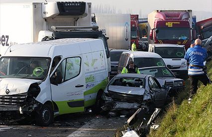 Gigantyczne karambole w Belgii