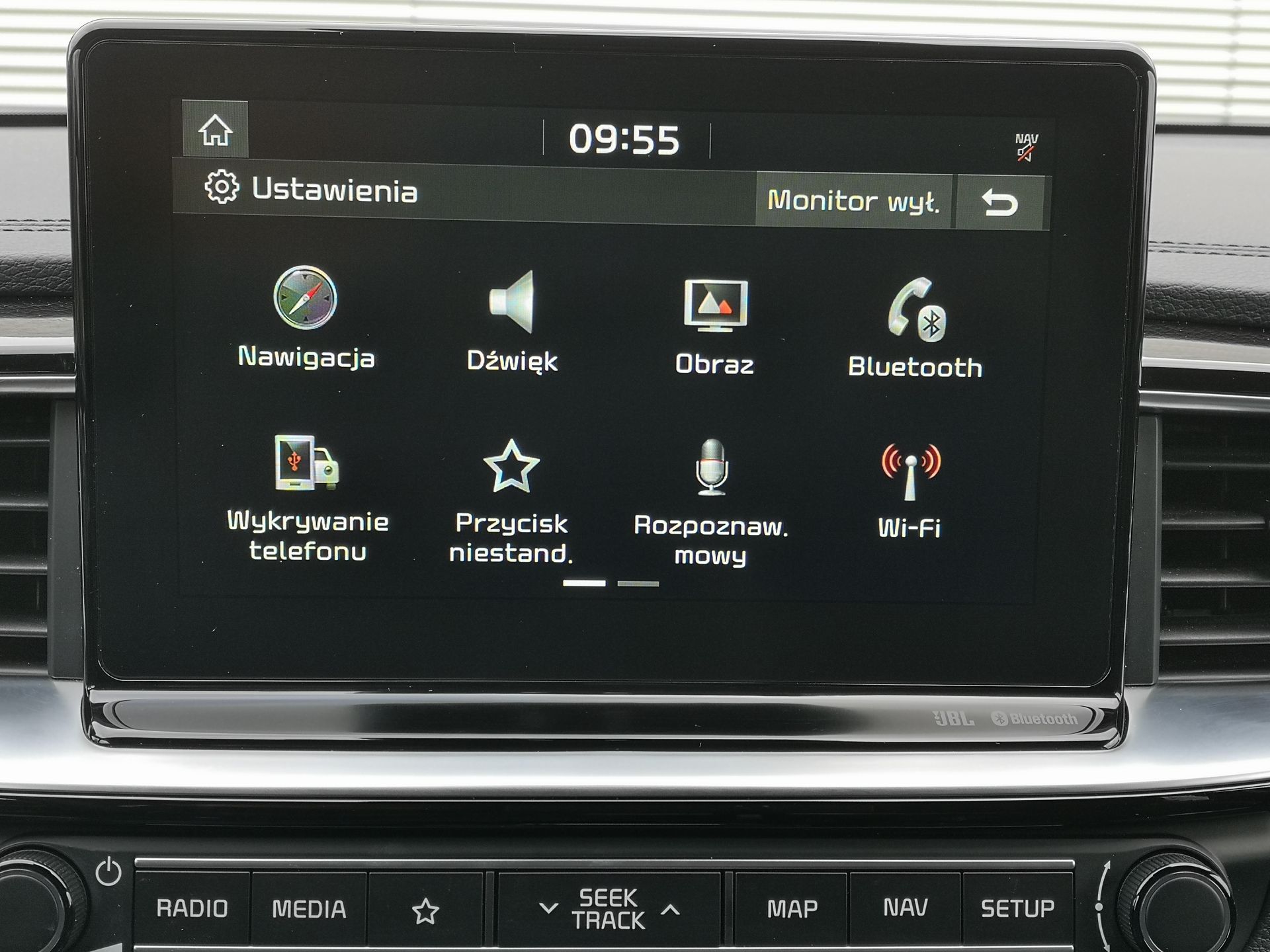 Kia Ceed: systemy bezpieczeństwa oraz audio JBL 5