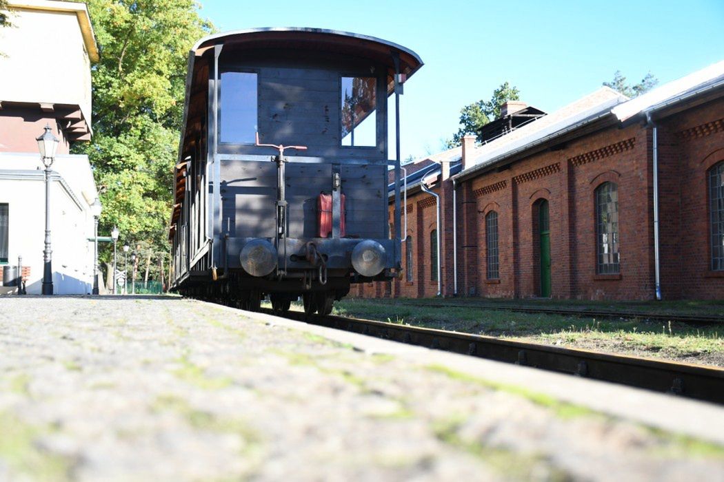W ramach prac wyremontowano m.in. budynki wagonowni i lokomotywowni.