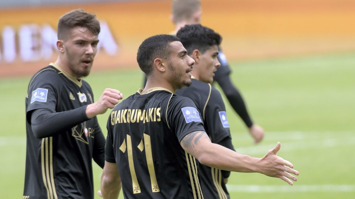 PAP / Grzegorz Michałowski / Na zdjęciu: Giorgos Giakoumakis