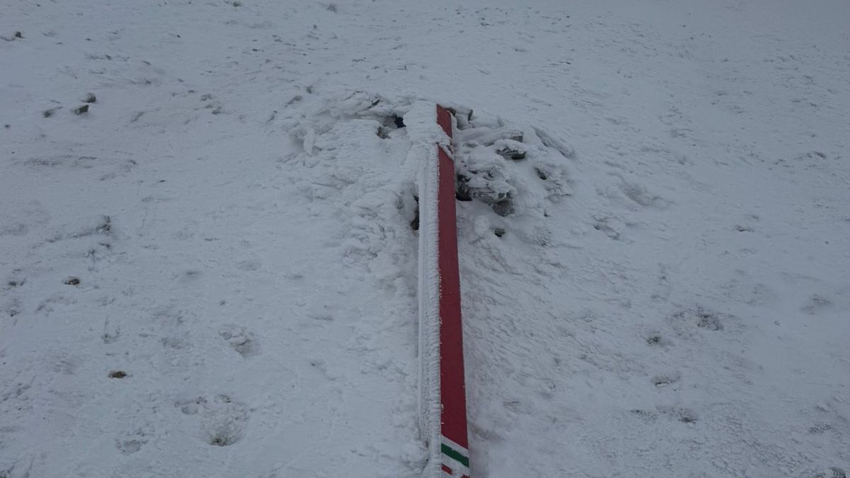 Zdewastowane oznakowanie szlaku