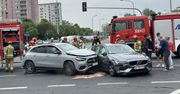 Warszawa: Wypadek na Gocławiu. Dwa auta zderzyły się na skrzyżowaniu