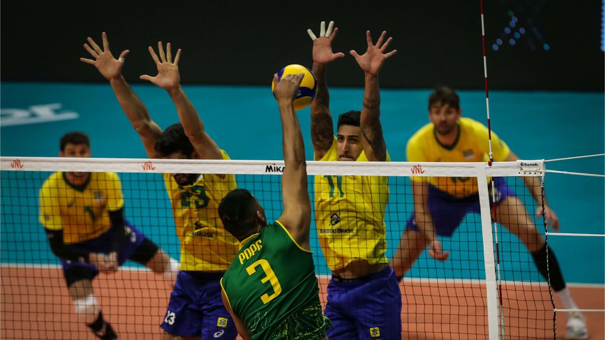 Materiały prasowe / FIVB / Reprezentacja Brazylii w meczu z Australią