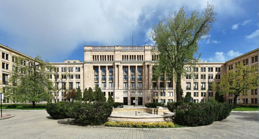 Ministerstwo Finansów szuka agencji. Wymaga doświadczenia z AI