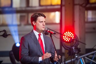 Nowy prezes Polskiej Fundacji Narodowej. Jako prezes Radia Poznań Filip Rdesiński zadłużył je na 3,7 mln zł