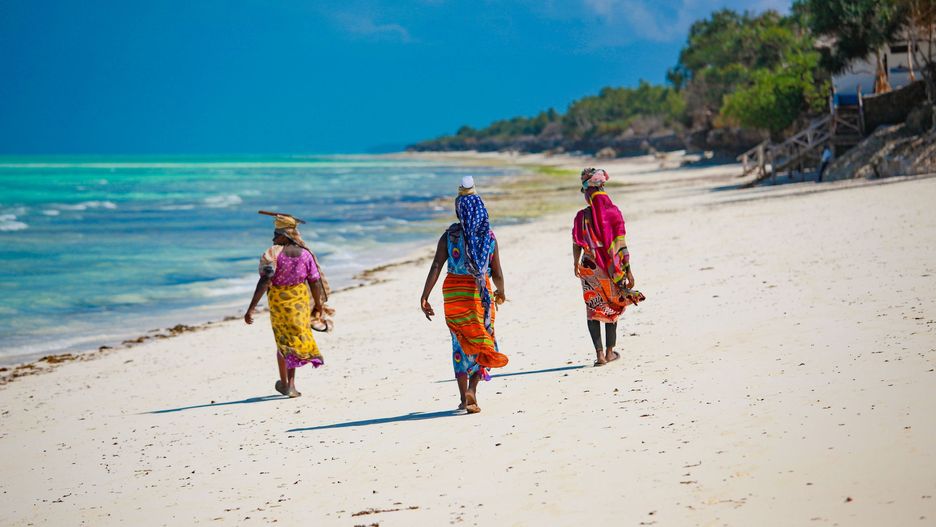 Dzieciom z Zanzibaru znacznie bardziej niż słodycze przydadzą się artykuły szkolne
