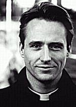 Linus Roache