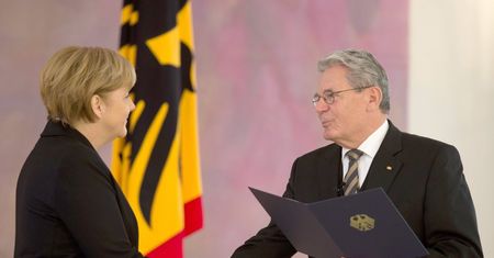 Merkel ponownie wybrana kanclerzem Niemiec. Złożyła przysięgę