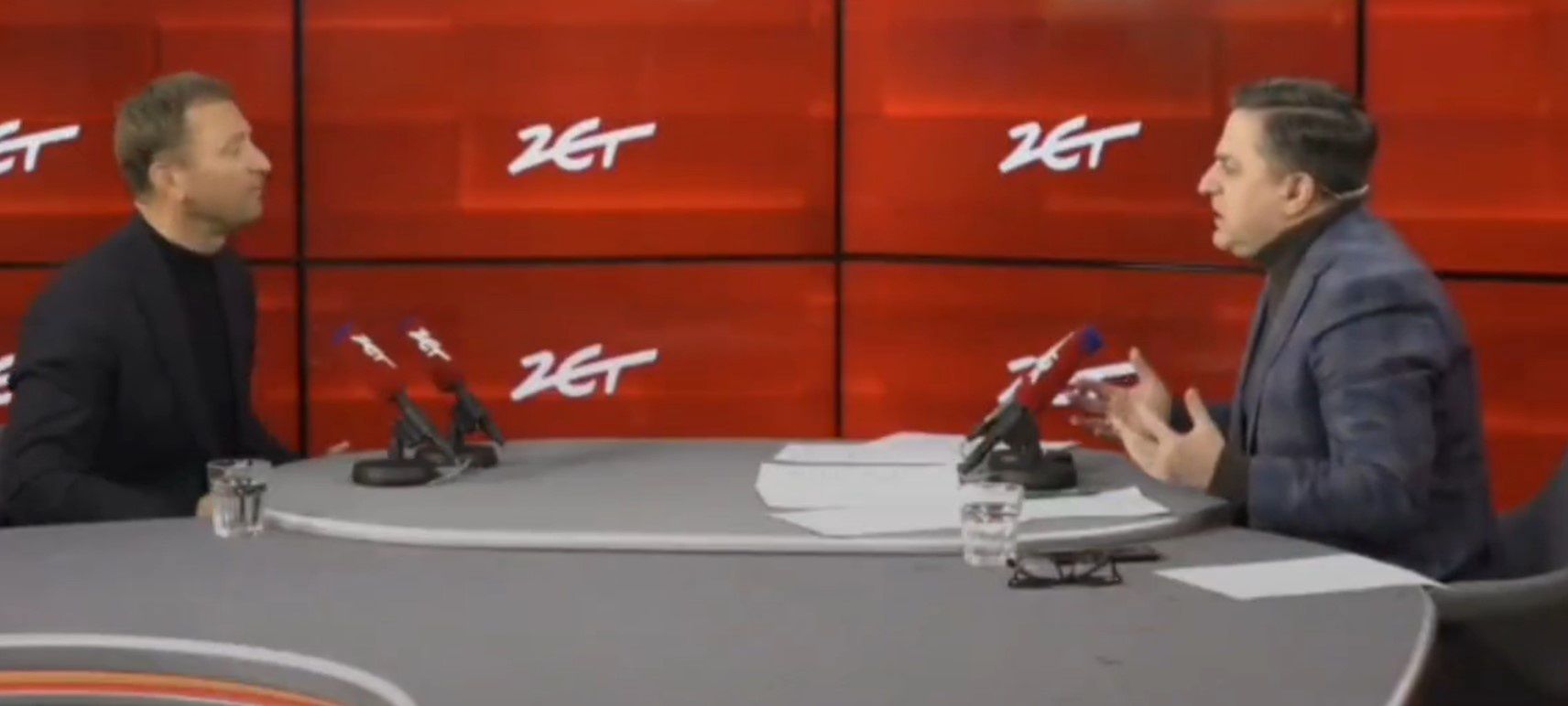 Rymanowski zdębiał. Nitras zaczął atakować wygląd Brudzińskiego i Kempy