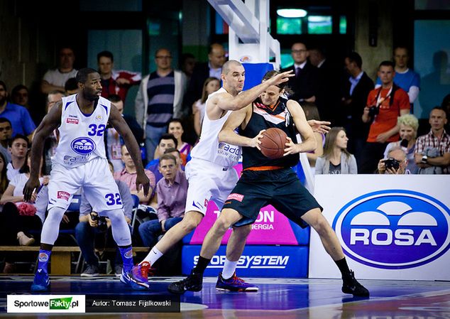 Pasalić nie unikał twardej walki z rywalami