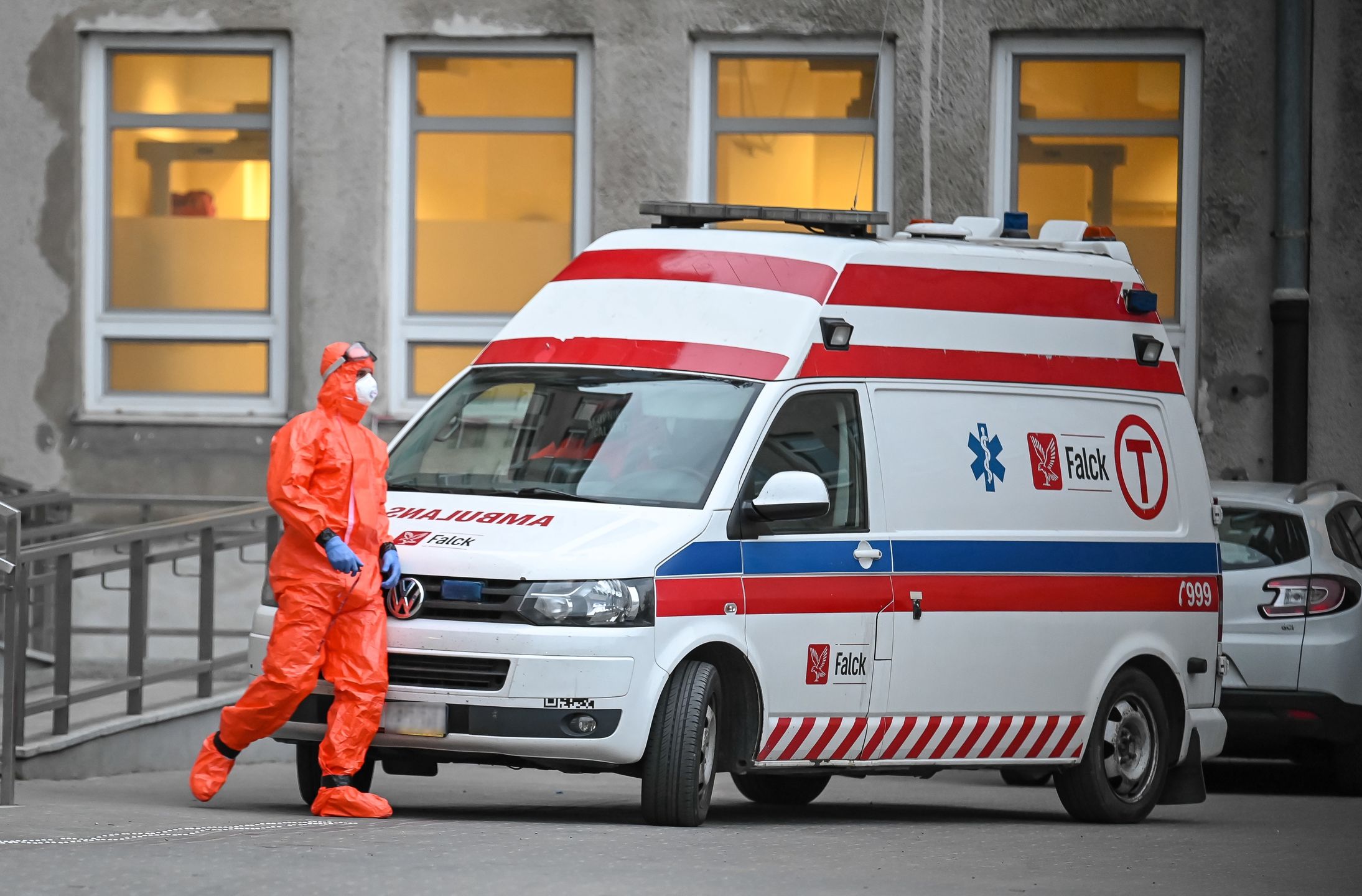 Ratowniczka służby zdrowia spędziła 12 godzin w karetce