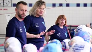 Otylia Jędrzejczak kolejny rok szkoli adeptów pływania. "Dajemy dzieciom i rodzicom niezbędną wiedzę"