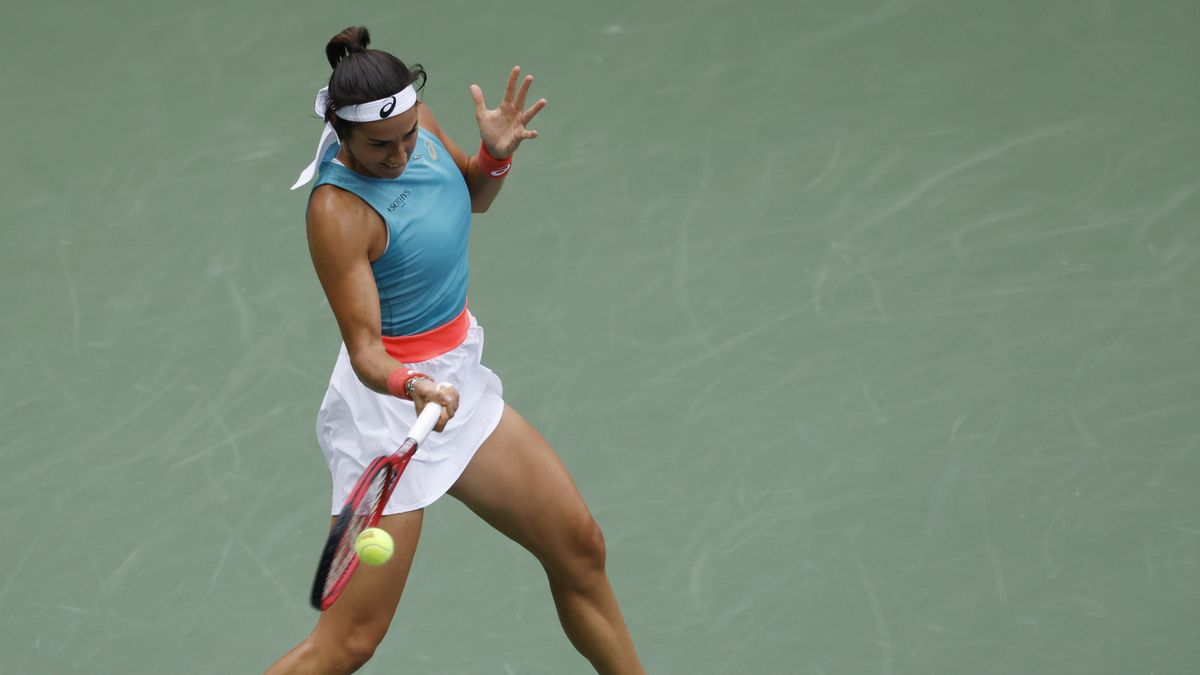 PAP/EPA / JASON SZENES / Na zdjęciu: Caroline Garcia