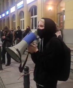 Warszawa. W intencji "gruntowania niewieścich cnót". Kobiety wychodzą na ulice