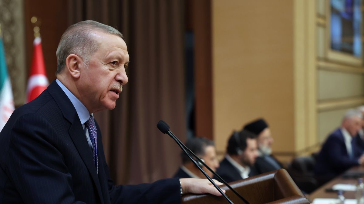 ANKARA, TURKIYE - JANUARY 24: (----EDITORIAL USE ONLY - MANDATORY CREDIT - 'TURKISH PRESIDENCY / MURAT CETINMUHURDAR / HANDOUT' - NO MARKETING NO ADVERTISING CAMPAIGNS - DISTRIBUTED AS A SERVICE TO CLIENTS----) Turkish President Recep Tayyip Erdogan makes a speech as he attends the 8th Meeting of Turkiye-Iran High-Level Cooperation Council at the Presidential Complex in Ankara, Turkiye on January 24, 2024. (Photo by TUR Presidency/ Murat Cetinmuhurdar/Handout/Anadolu via Getty Images)