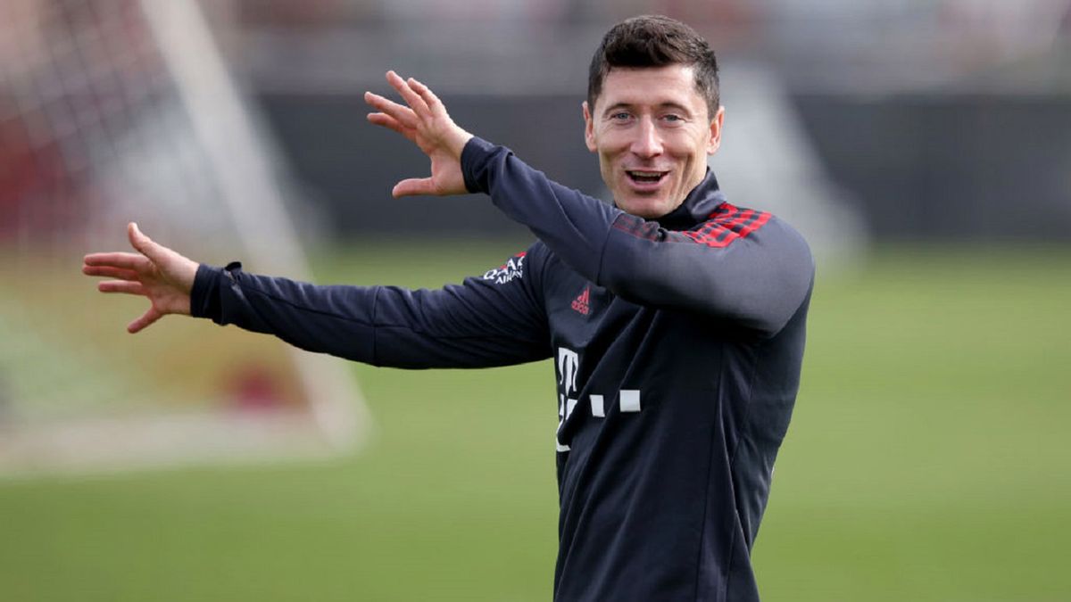 Zdjęcie okładkowe artykułu: Getty Images / A. Pretty / Na zdjęciu: Robert Lewandowski