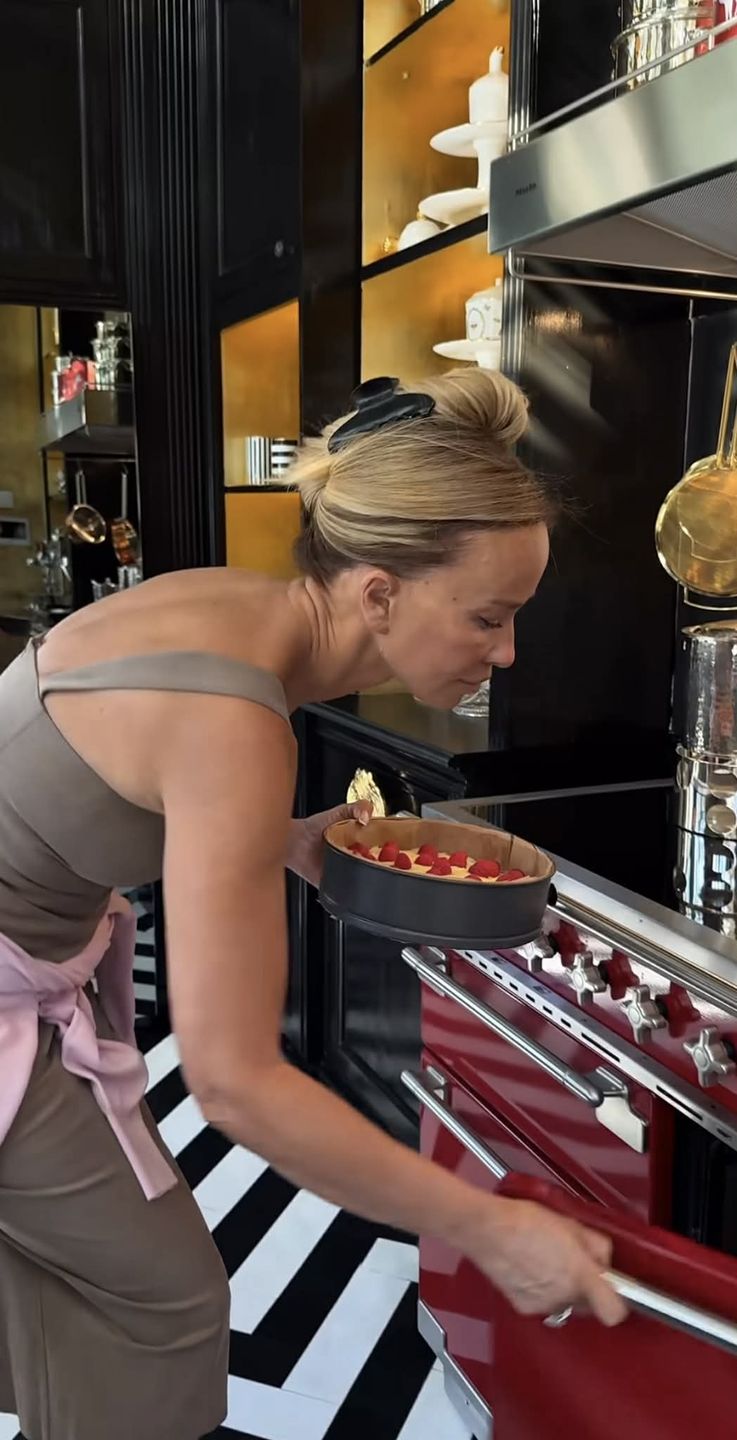 Joanna Przetakiewicz chwali się luksusową kuchnią