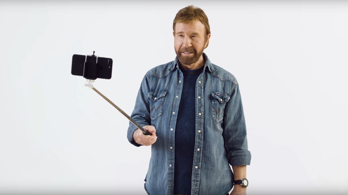 Nonstop Chuck Norris to denna gra reklamowa przez legendarnego aktora 1