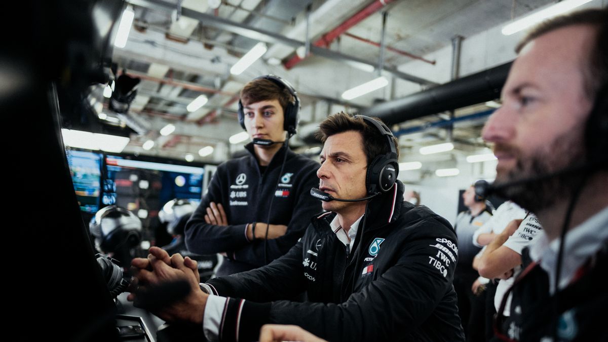 Materiały prasowe / Mercedes / Na zdjęciu: Toto Wolff w boksach Mercedesa