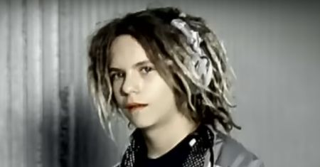 Nastolatek z teledysku "Freestyler" przeszedł SPEKTAKULARNĄ metamorfozę. Czym się dziś zajmuje? (FOTO)