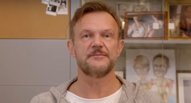 Cezary Pazura zarzucił TVP.Info manipulację jego anegdotą o Januszu Gajosie. Samuel Pereira: stop cenzurze prewencyjnej